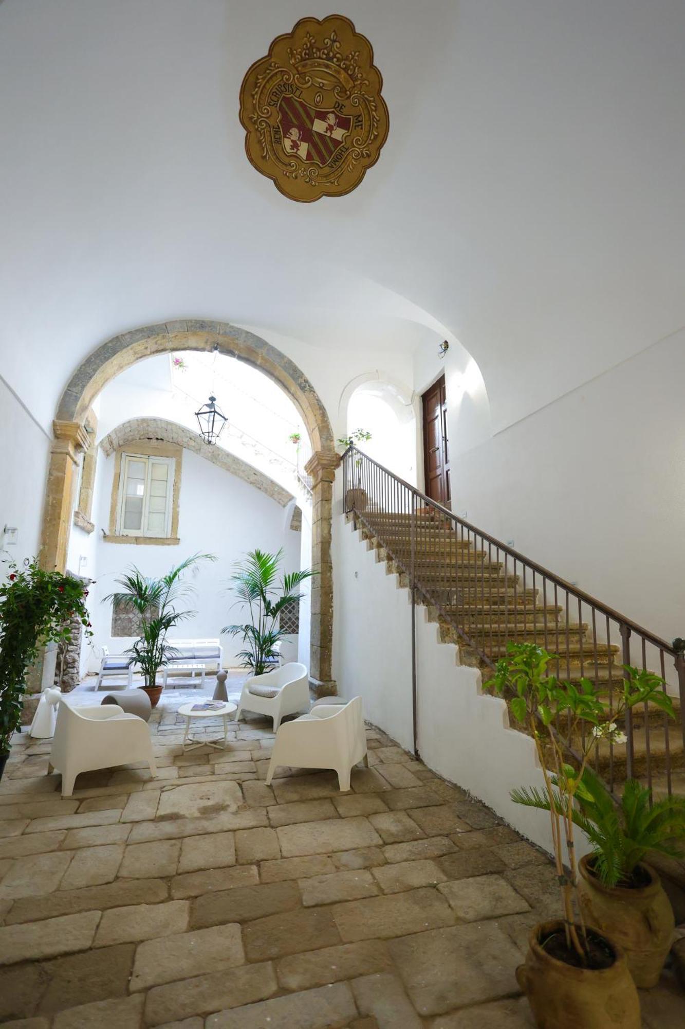Nazzari B&B Тропеа Екстериор снимка
