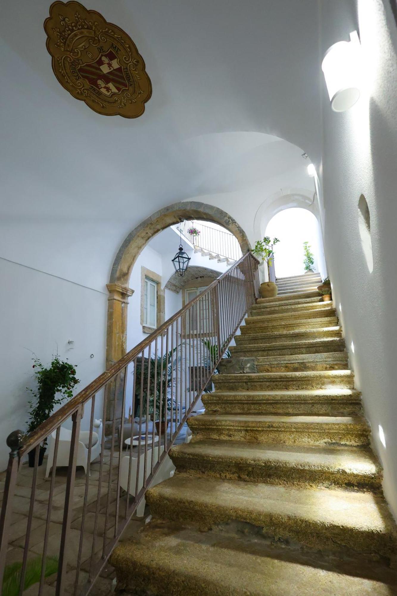 Nazzari B&B Тропеа Екстериор снимка