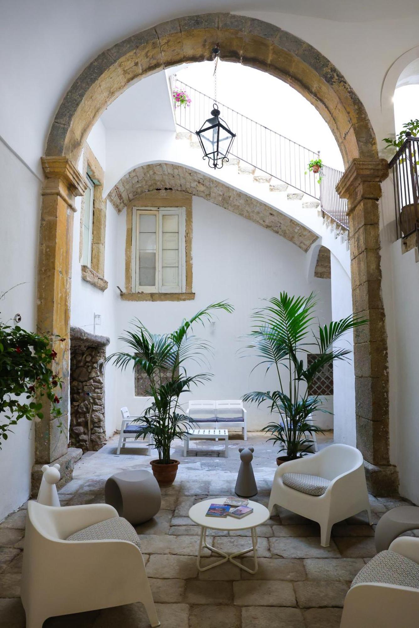 Nazzari B&B Тропеа Екстериор снимка